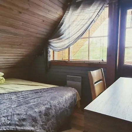 Lombi Holiday House