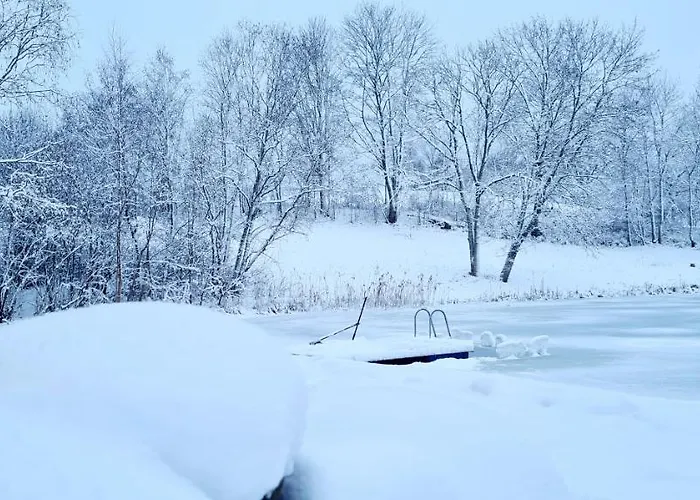 Lombi House بيت للعطل *